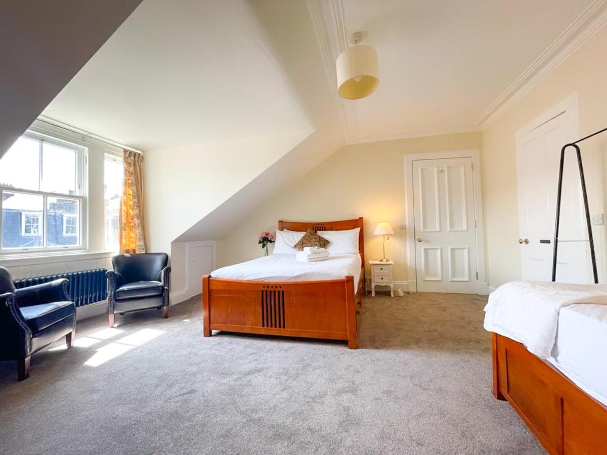 Remarkable 5Br Townhouse With Garden, Sleeps 12 Edimburgo Esterno foto