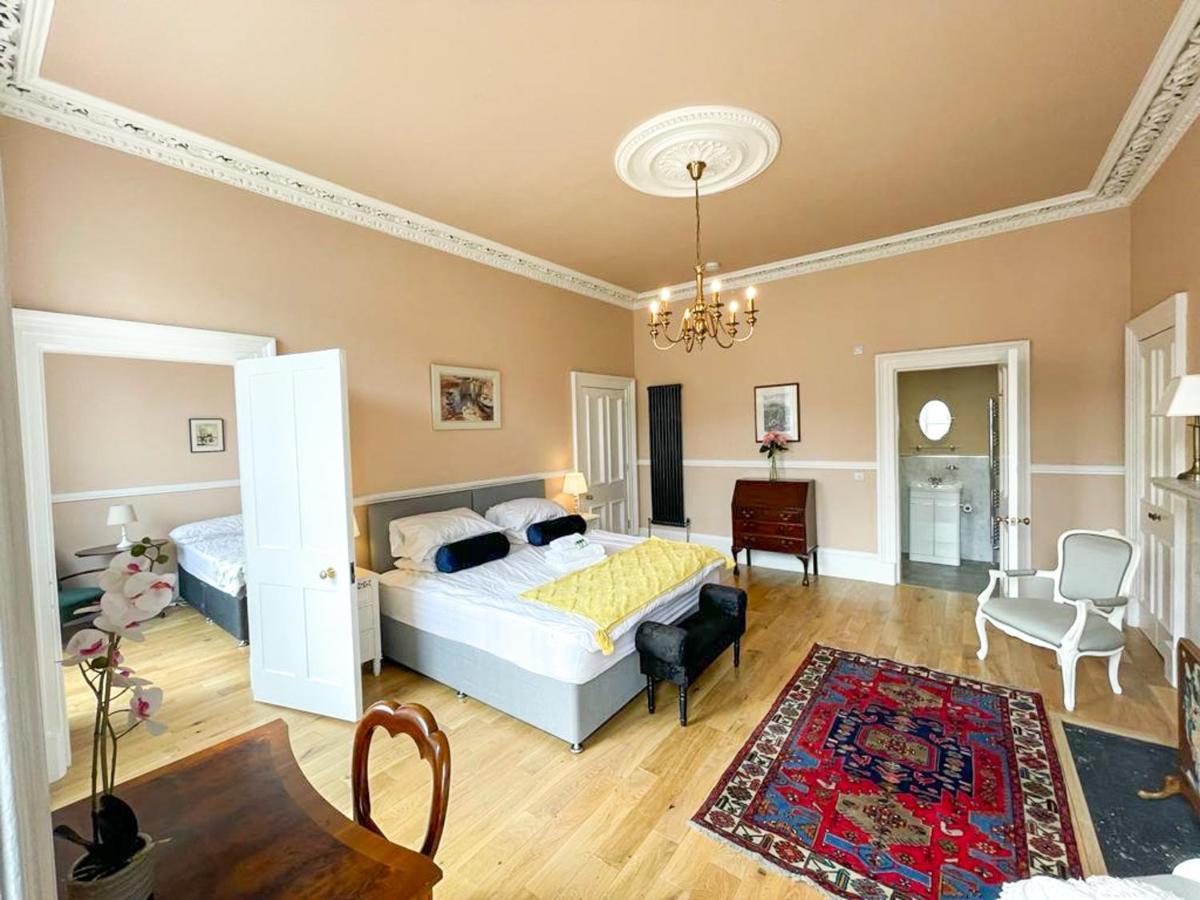 Remarkable 5Br Townhouse With Garden, Sleeps 12 Edimburgo Esterno foto
