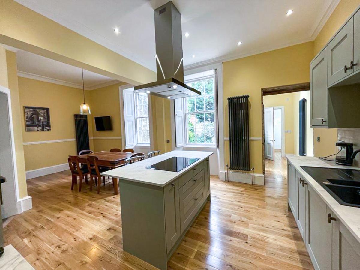 Remarkable 5Br Townhouse With Garden, Sleeps 12 Edimburgo Esterno foto